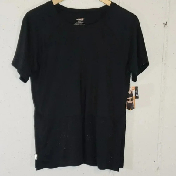 Avia NWT M‎ blk performance top - Picture 1 of 5